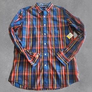 NWT Nautica Button Down Plaid Size Medium